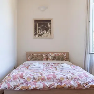 Appartamento Casa Di Amici Garbatella, Roma